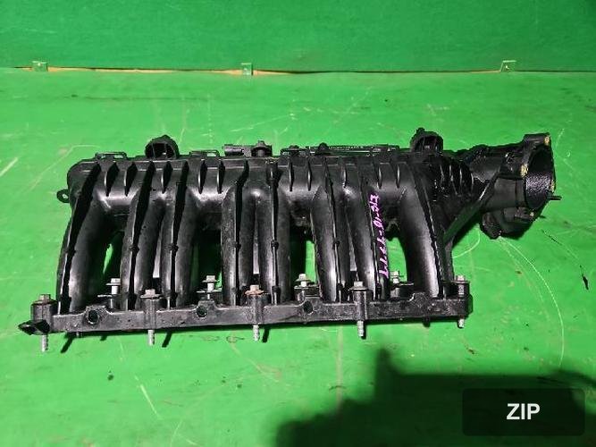 Land Rover Discovery Sport 2018 — впускной коллектор G4D3-9424-CB