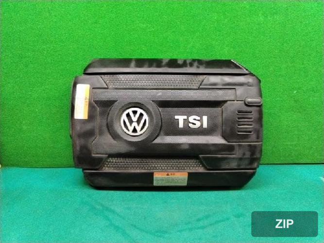 Volkswagen Passat 2015 — крышка двигателя 06K103925D
