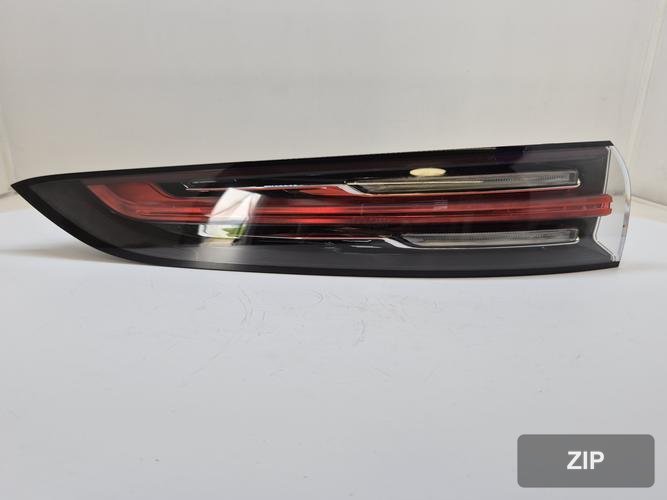 Porsche Cayenne 2014 — фонарь задний левый наружный 9Y0945095D