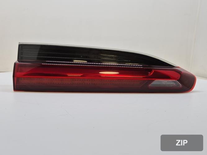 BMW X-series 2021 — фонарь задний внутренний левый 2TZ012697