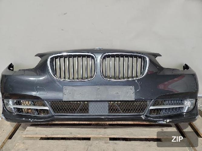 BMW 5 Series 2010 — передний бампер