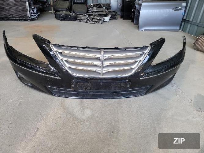 Hyundai Genesis 2008 — передний бампер