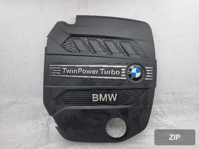 BMW 3 Series 2012 — крышка двигателя
