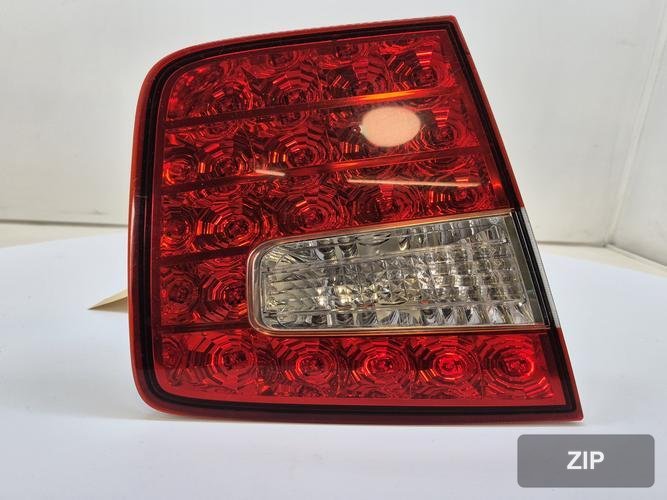 Kia Mohave 2012 — фонарь задний левый внутренний