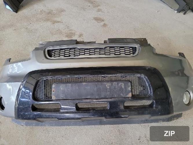 Kia Soul 2009 — передний бампер