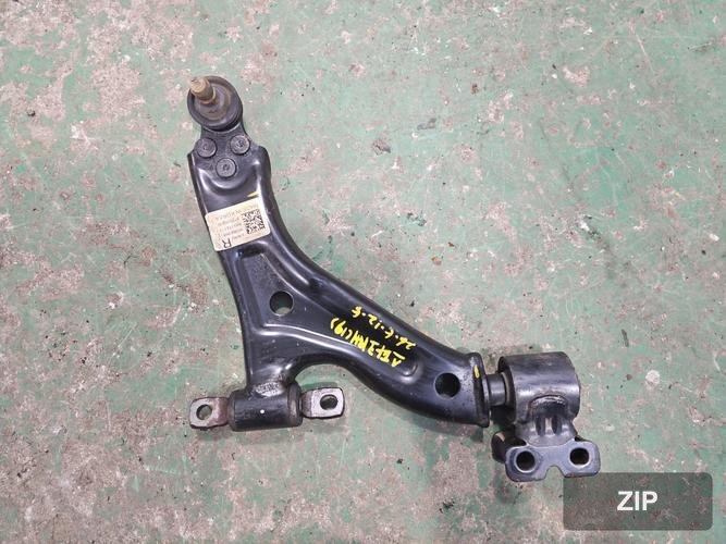 GM Daewoo Spark 2019 — нижний рычаг подвески правый 95368368