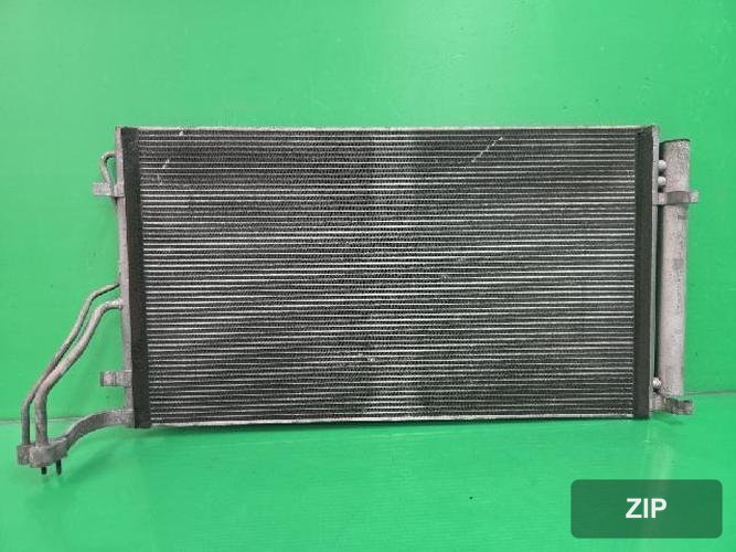 Kia K7 2010 — конденсор кондиционера