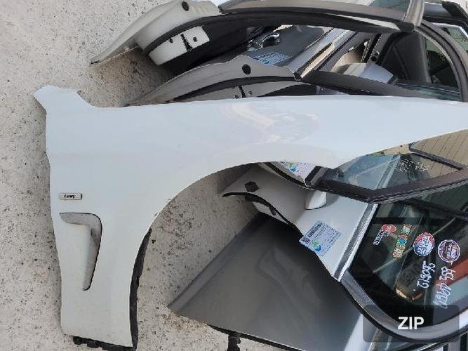 BMW 4 серии 2014 — крыло правое