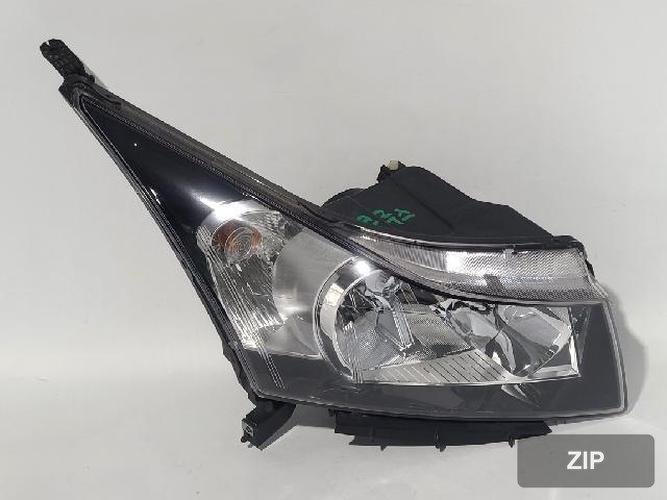GM Daewoo Cruze 2012 — фара головная правая