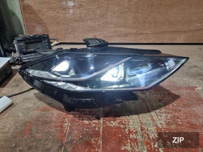 Hyundai Grandeur 2020 — фара головного света правая LED 92102-G8500