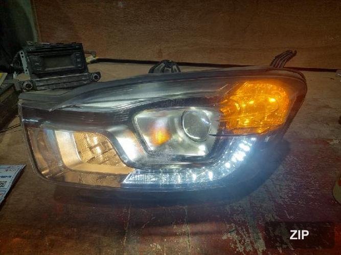 KG Mobility Korando 2016 — фара левая