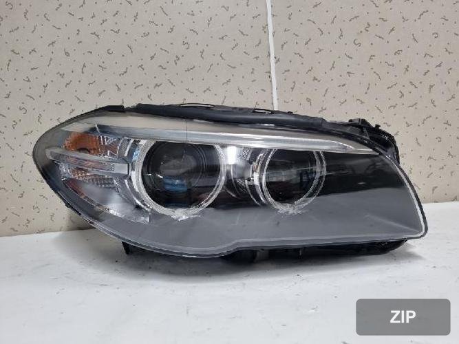 BMW 5 Series 2012 — фара правая 63117317132