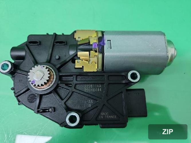 Hyundai Nexo 2020 — панель люка крыши 81680-M5000