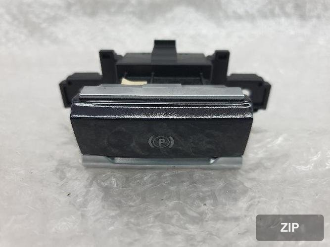 Citroën C4 2015 — кнопка/переключатель EPB 96781160