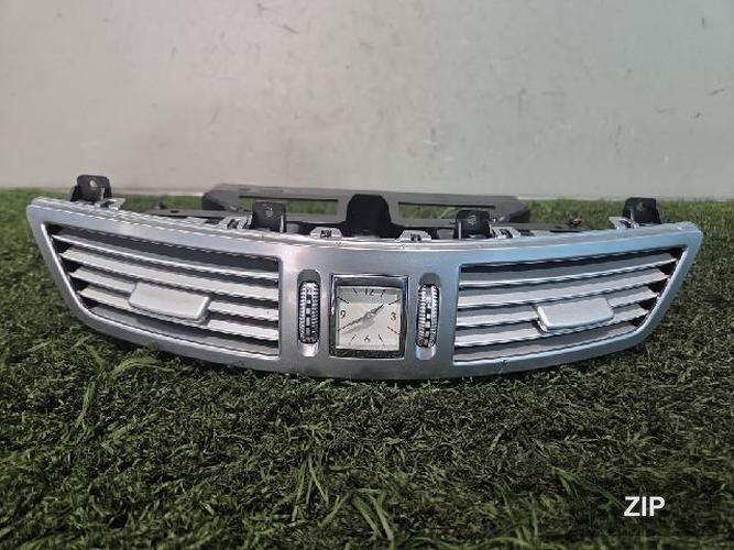 Mercedes-Benz S-Class 2006 — дефлектор обдува A221 830 09 54