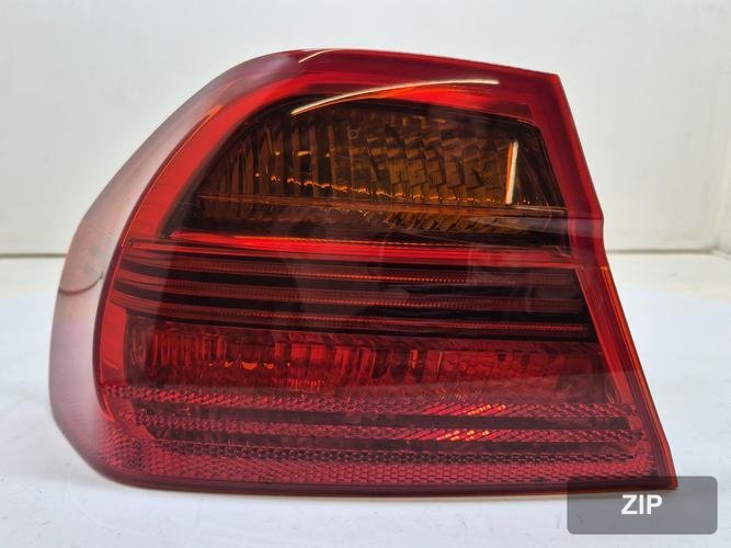 BMW 3 серия 2009 - фонарь задний левый внешний 6937457
