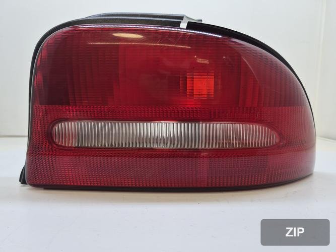 Chrysler Neon 1999 — фонарь задний правый (внешний) 5261862AB