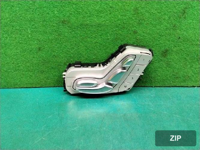 Mercedes-Benz E-класс 2017 — кнопка/переключатель A2139059803