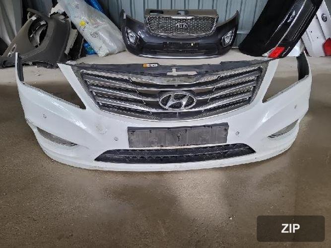 Hyundai Grandeur 2012 — передний бампер