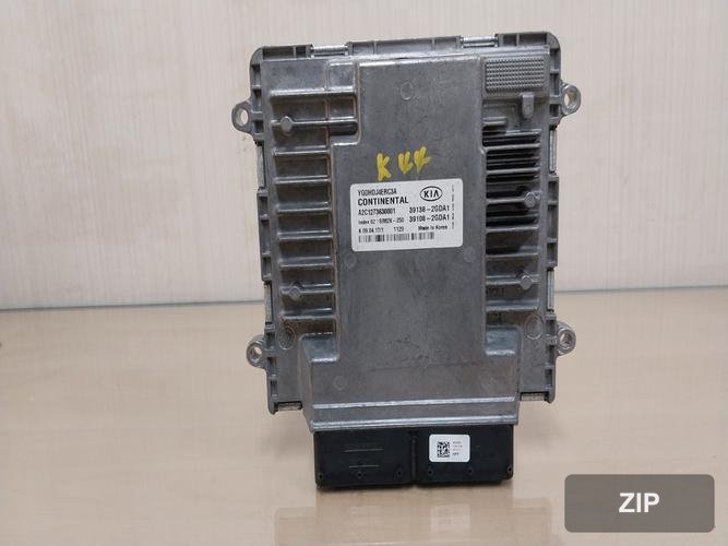 Kia K7 2017 — блок управления двигателем ECU 391082GDA1