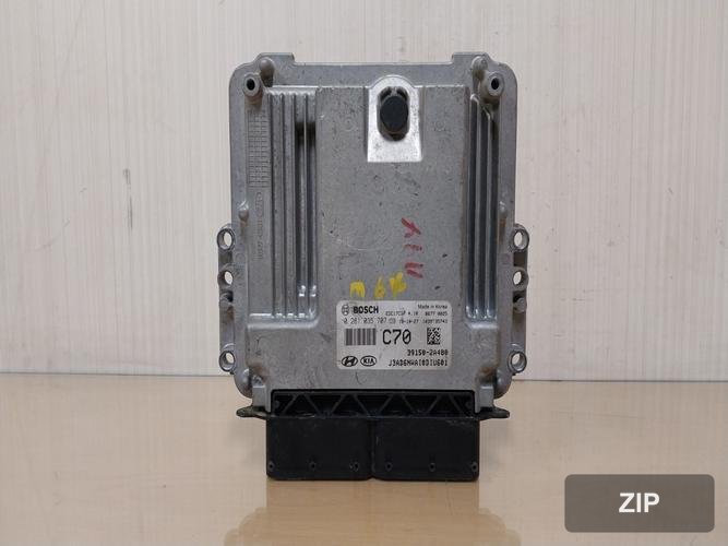 Hyundai Avante 2019 — блок управления двигателем ECU 391502A480