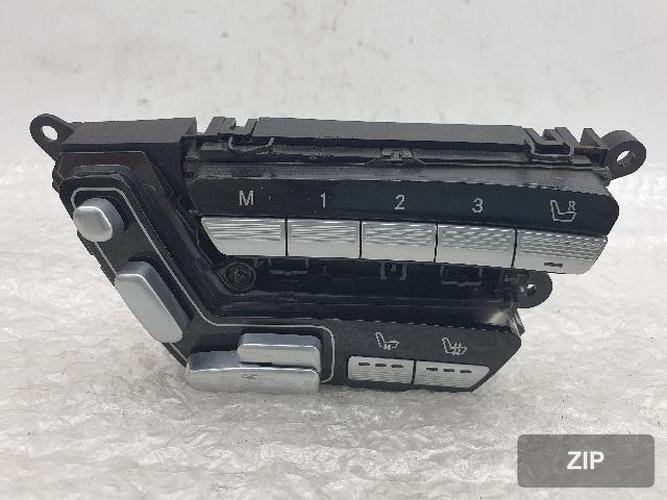 Mercedes-Benz S-Class 2011 — кнопка/переключатель памяти сиденья A2218709258