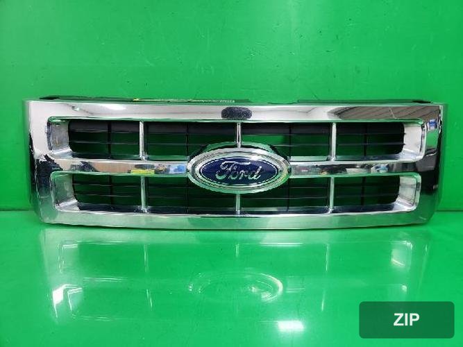 Ford Escape 2011 — решетка радиатора 8L84 8A164