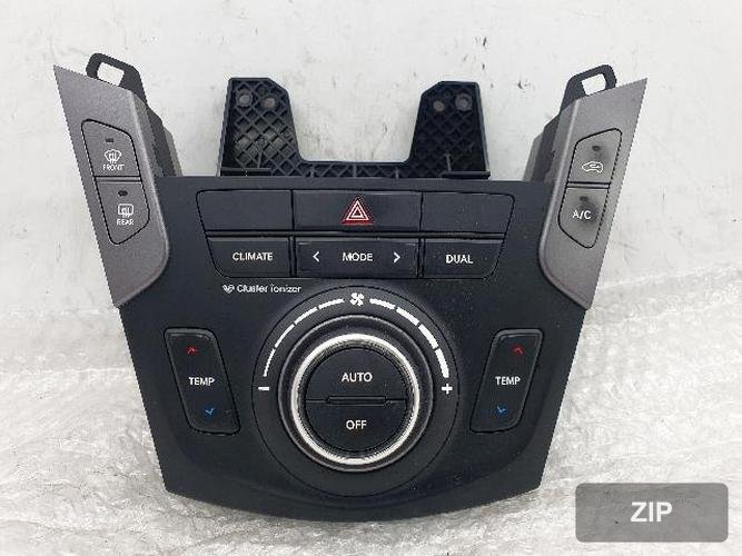 Hyundai Santa Fe 2013 — переключатель климат-контроля 97250-2WXXX
