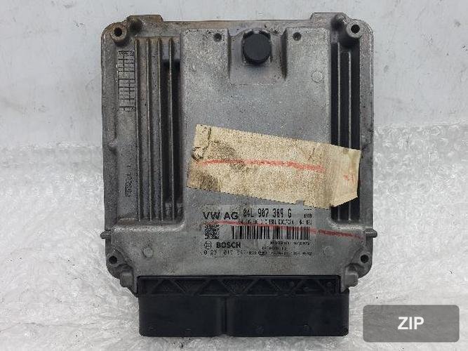 Volkswagen Jetta 2015 — блок управления двигателем ECU 04L907309G