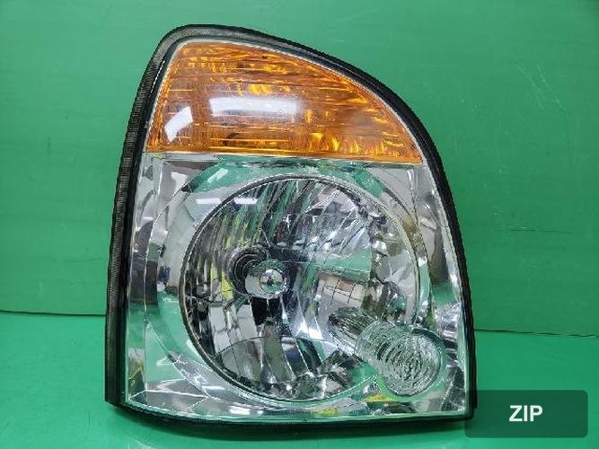 Hyundai Porter 2006 — фара правая