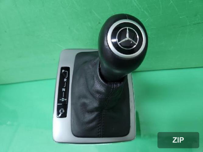 Mercedes-Benz GLK-Class 2011 — рычаг переключения передач