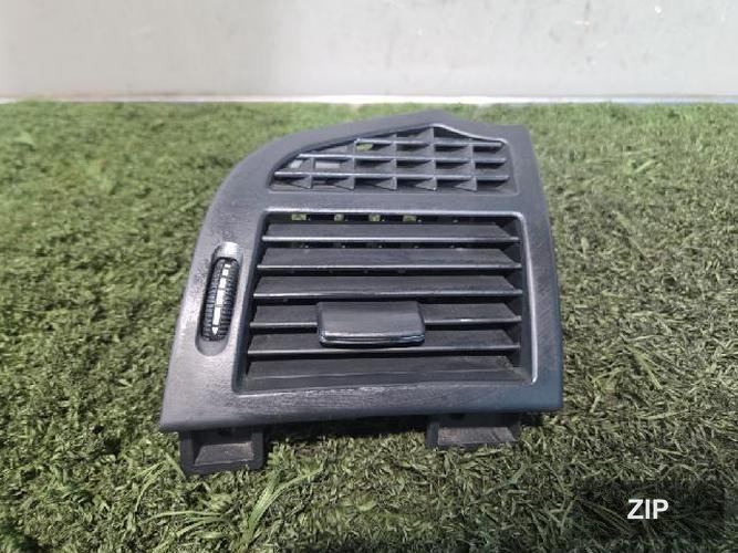 Mercedes-Benz S-Class 2008 — дефлектор воздуховода A2218300254