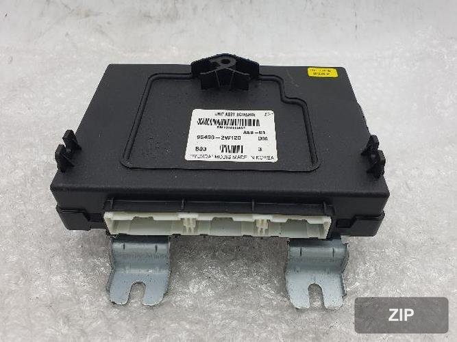 Hyundai Santa Fe 2013 — блок управления BCM (ETACS) 95400-2W120