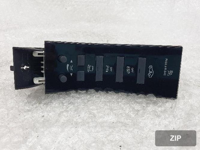 Mercedes-Benz S-Class 2006 — кнопка/переключатель A2218202910