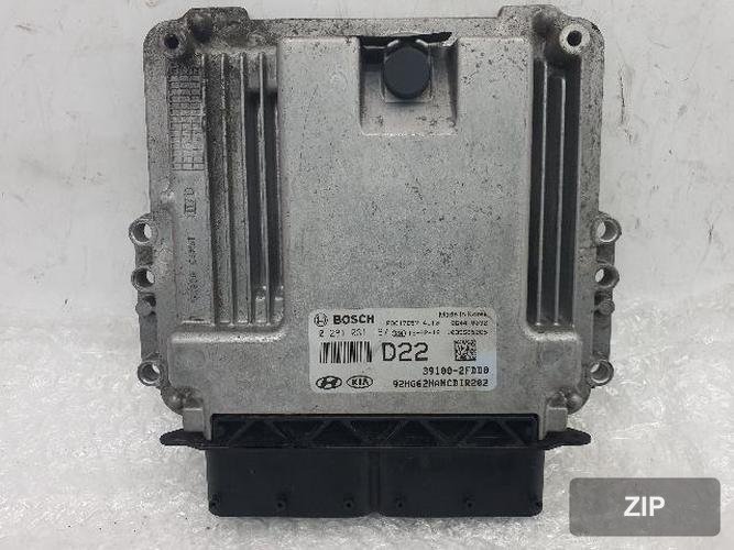Hyundai Grandeur 2015 — блок управления двигателем ECU 39100-2FDD0