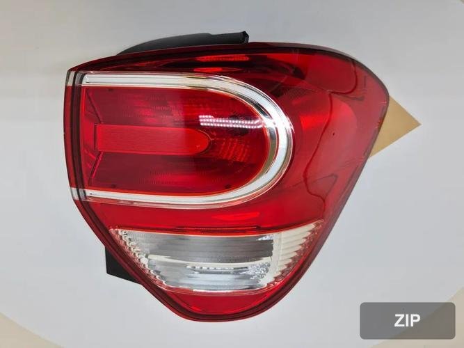 Kia Ray 2020 — фонарь задний левый наружный