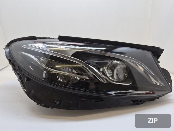 Mercedes-Benz E-класс 2020 — фара правая