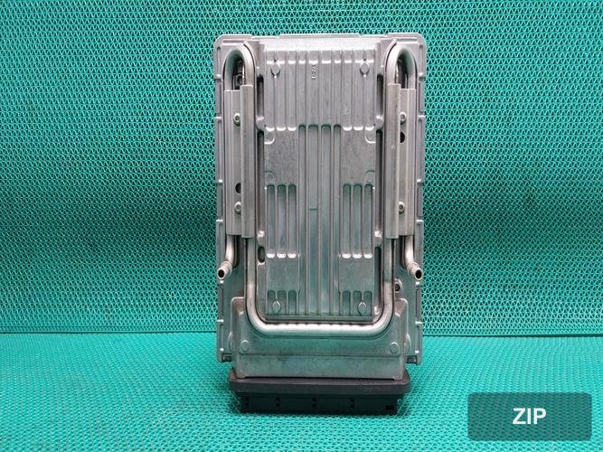 BMW 7 series 2010 — блок управления двигателем ECU 7608099