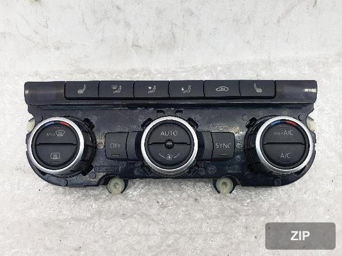 Volkswagen Passat 2015 — блок управления отоплением и кондиционером 561907044AR