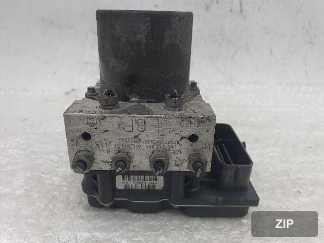 Audi A4 2014 — блок ABS 8K0 907 379 CP