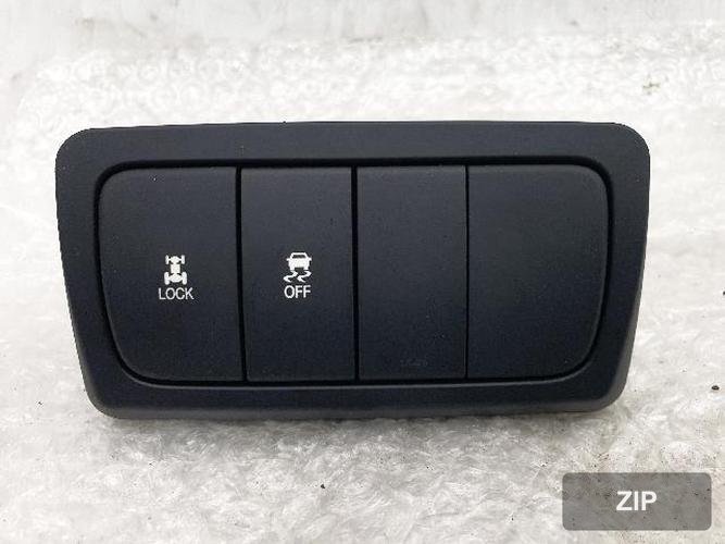 SsangYong Korando 2018 — кнопка/переключатель TCS/4WD 201006513