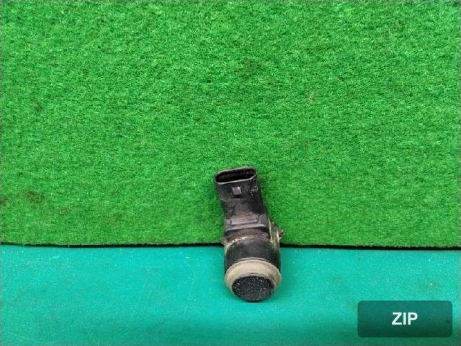 Mercedes-Benz C-Class 2014 — датчик PDC A2125420018
