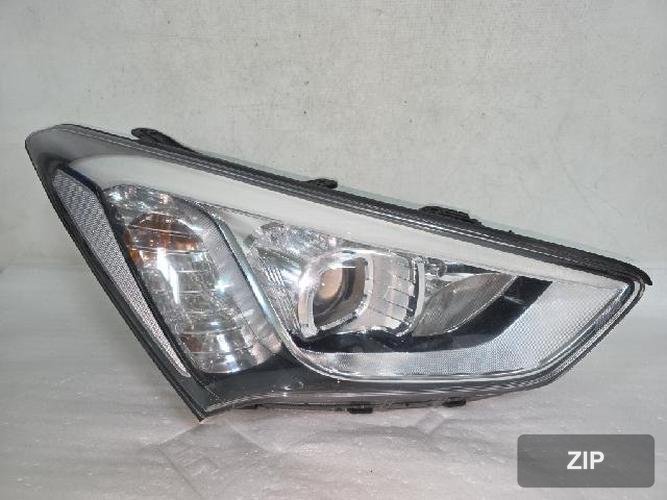 Hyundai Santa Fe 2013 — фара правая HID 8-контактная 92102-2W-1