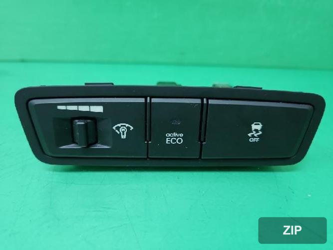 Hyundai Sonata 2012 — кнопка/переключатель 1
