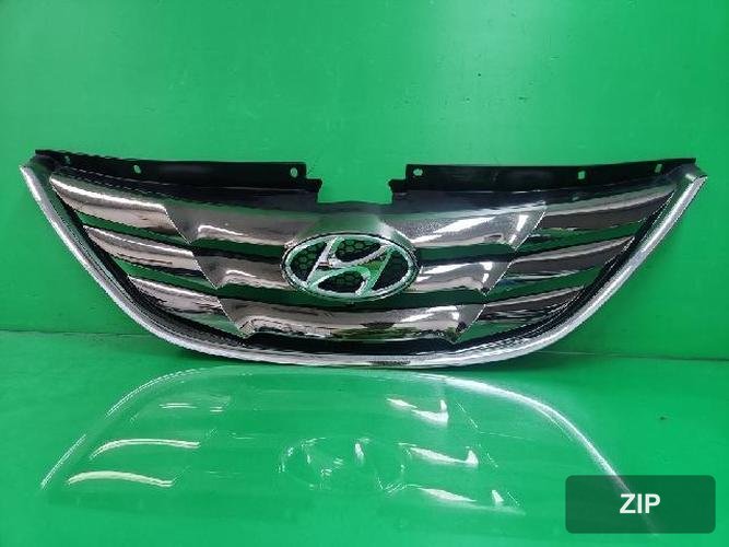Hyundai Sonata 2011 — решетка радиатора