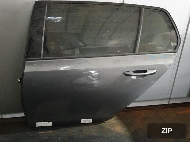 Volkswagen Golf 2011 — дверь задняя левая 5K6833055K
