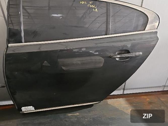 Ford MKS 2011 — дверь задняя левая 8A5Z5424631A