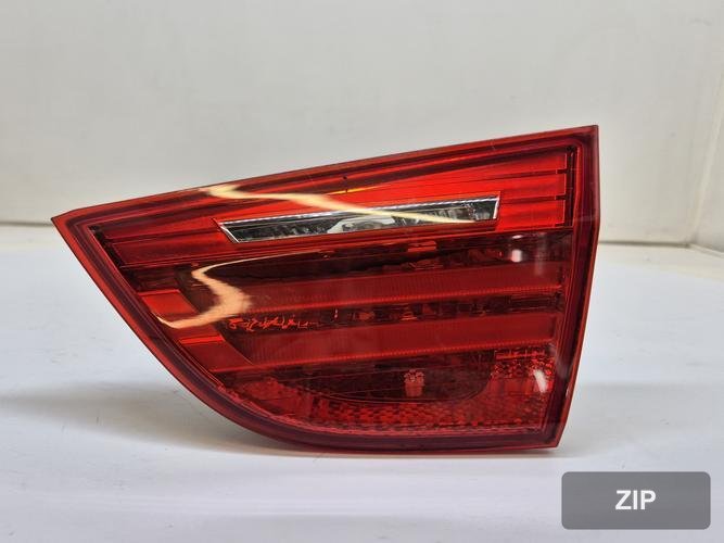 BMW 3 Series 2010 — фонарь задний внутренний правый