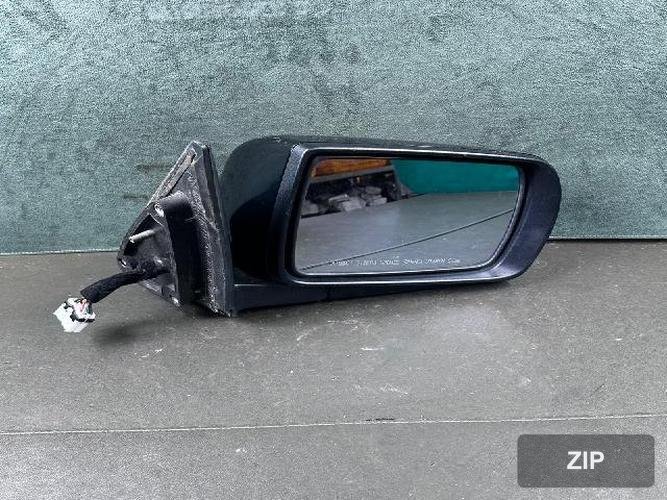 Kia Mohave 2008 — зеркало боковое правое