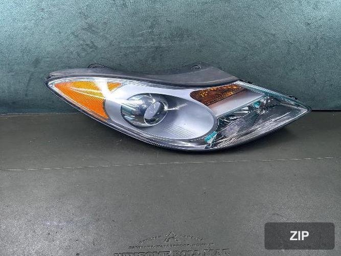 Hyundai Veracruz 2008 — фара правая HID 1